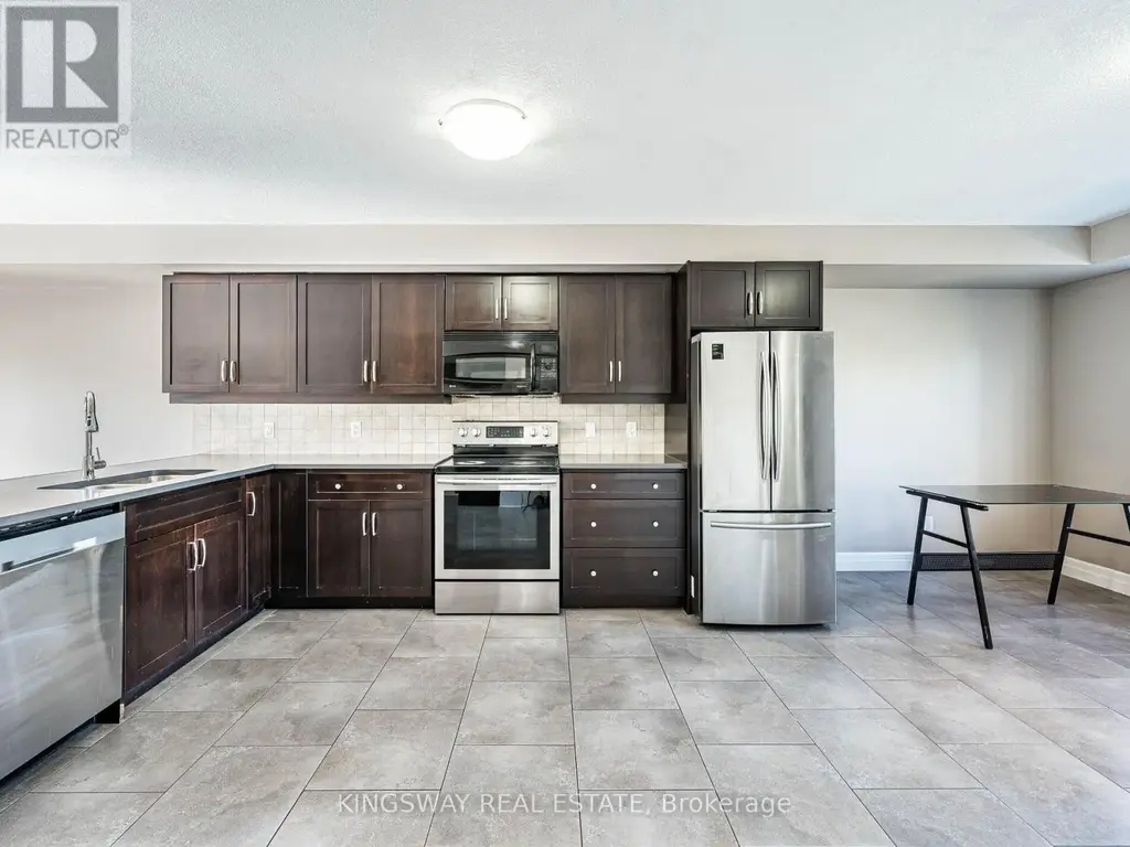 15 - 275 Old Huron Road E, Kitchener